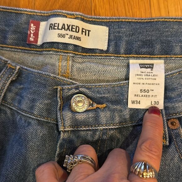 Levi’s Men’s Relaxed Fit 550 100% Cotton Jeans - 34/30 - Great Condition - Picture 4 of 9